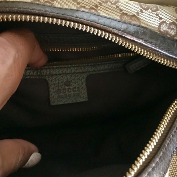 ‼️ GUCCI CRESCENT BAG ‼️ HARD TO FIND - Picture 7 of 8
